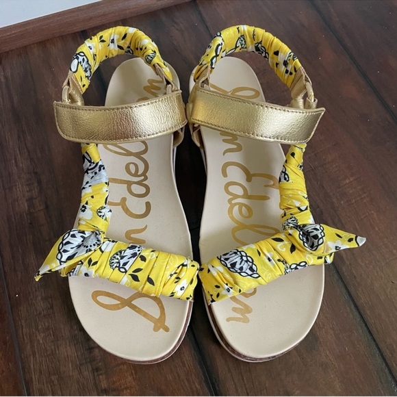 Sam Edelman Yellow and Gold Patterned Sandals - Picture 2 of 9
